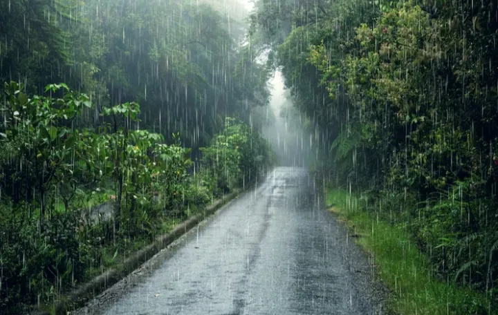 Peringatan Dini Cuaca di Indonesia 16-18 Mei 2024, Cek Lokasi Terdampak Cuaca Ekstrem