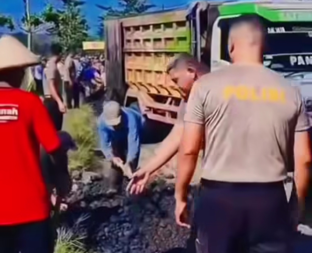 Perbaikan Jalan Rusak di Srikayangan Sentolo bersifat Sementara