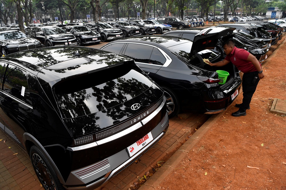 Ratusan Kendaraan Listrik di KTT ASEAN 2023 Jakarta Curi Perhatian, Ini 4 Merk Mobil yang Digunakan 