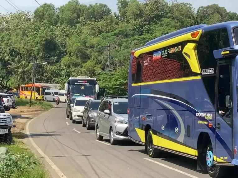 Libur Panjang, Jalur Pantai Gunungkidul Macet Panjang