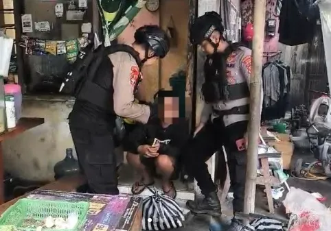 Pasutri di Karangasem Cekcok Gegara Suami Asyik Pesta Miras Sampai Lupa Pulang, Polisi ...