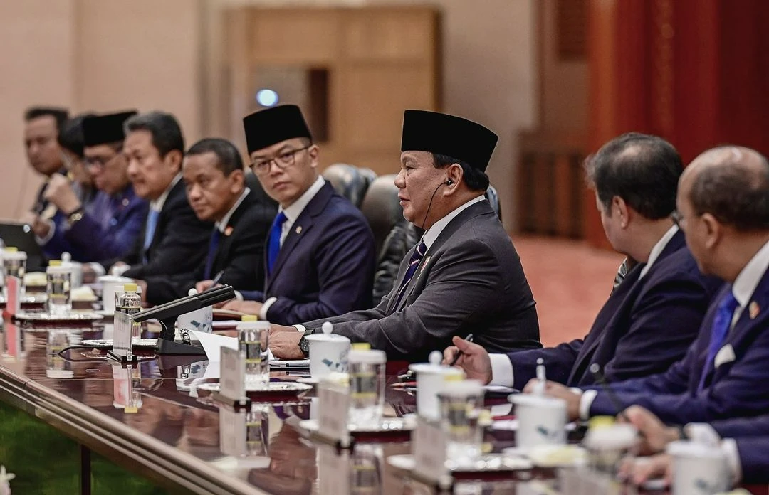 Presiden Prabowo Sepakati Investasi USD 10 Miliar dengan PM Li Qiang, Fokus pada ...