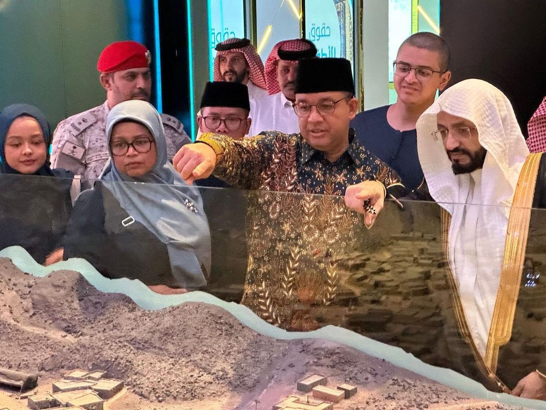 anies baswedan kunjungi museum rasulullah