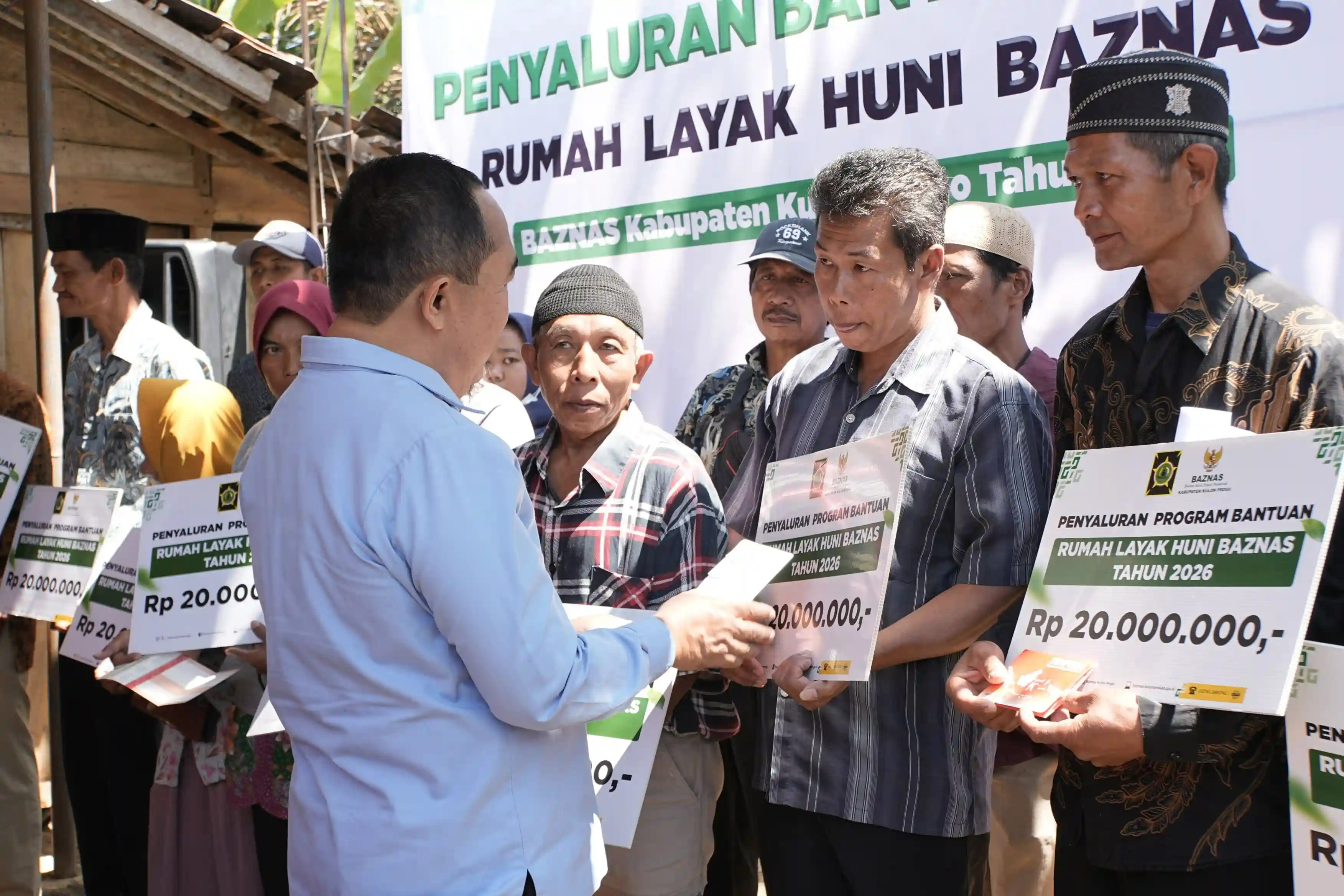 11 Warga Girimulyo Terima Bantuan Rumah Layak Huni, Zakat ASN Disalurkan Melalui BAZNAS