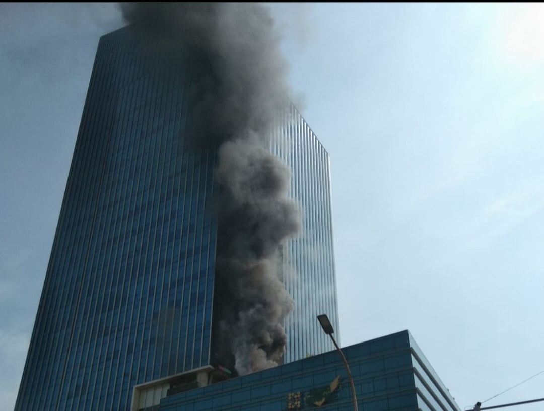 Kebakaran Jakarta Hari ini di Gedung K-Link Tower, 3 Korban Alami Luka Bakar