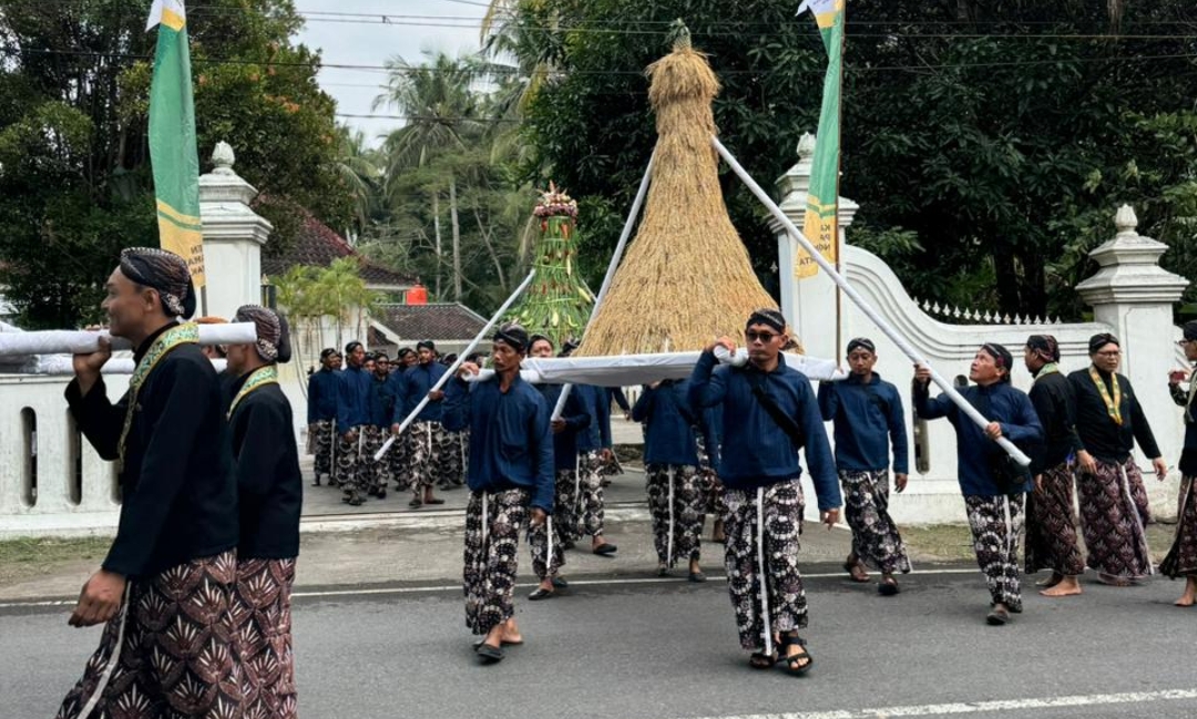 Puro Pakualaman Gelar Hajad Dalem di Pantai Glagah