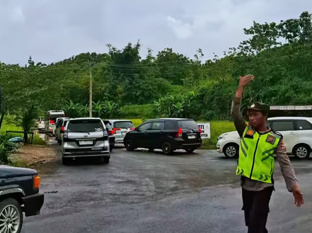 Libur Panjang, Kawasan Pantai Gunungkidul Diserbu Puluhan Ribu Wisatawan