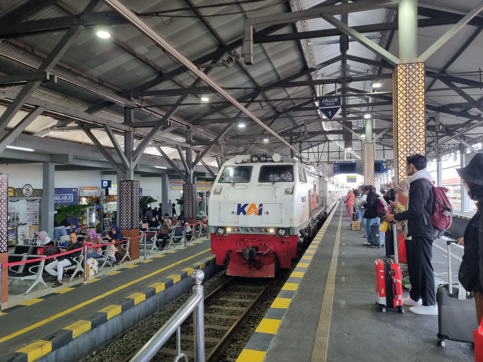 Antisipasi Macet Sekitar Stasiun Yogyakarta pada Malam Tahun Baru, Daop 6 Terapkan Rekayasa ...