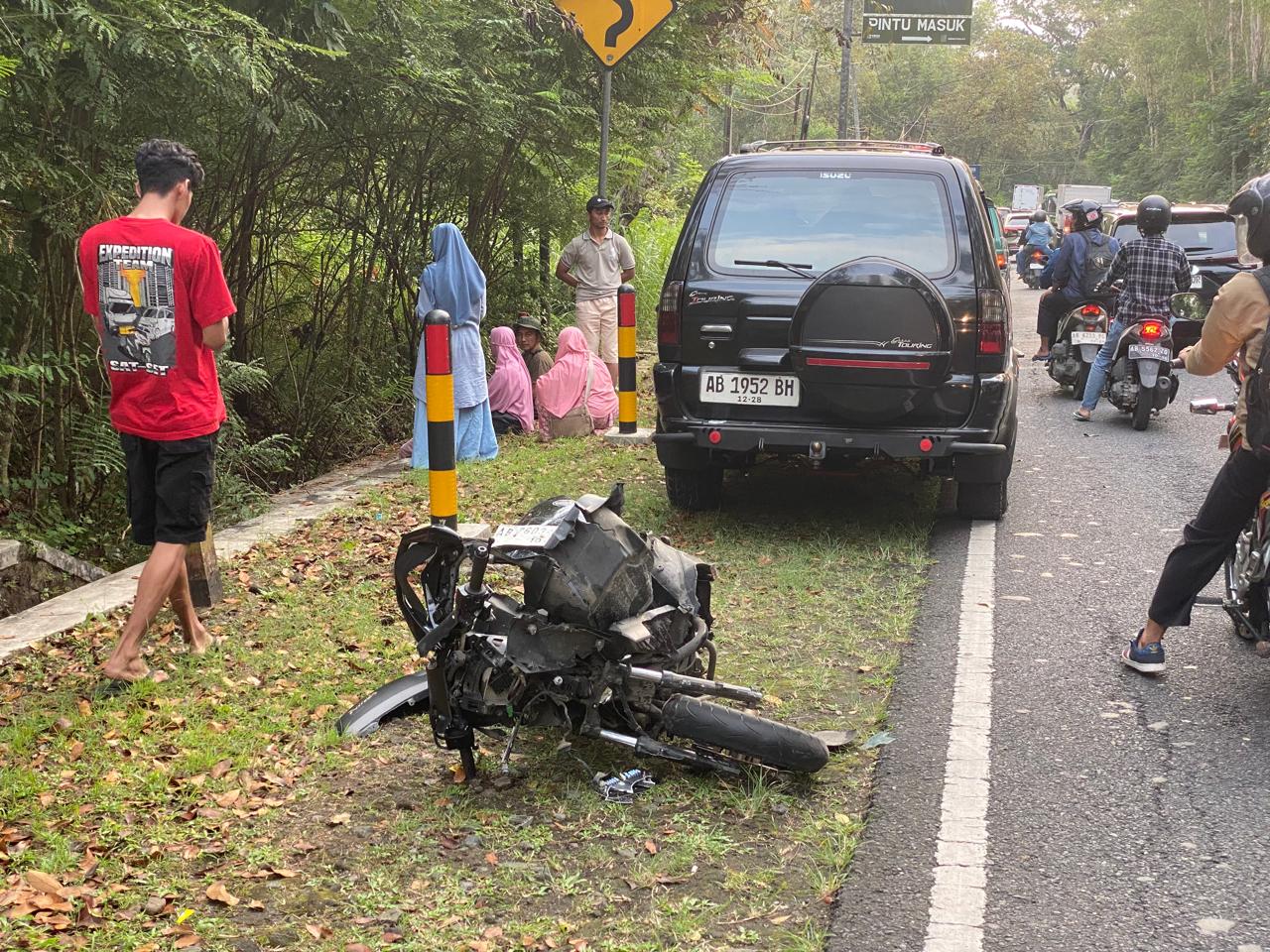 Korban Kecelakaan Beruntun di Jalan Yogya-Wonosari Bertambah Jadi 2 Orang, Begini Kronologinya