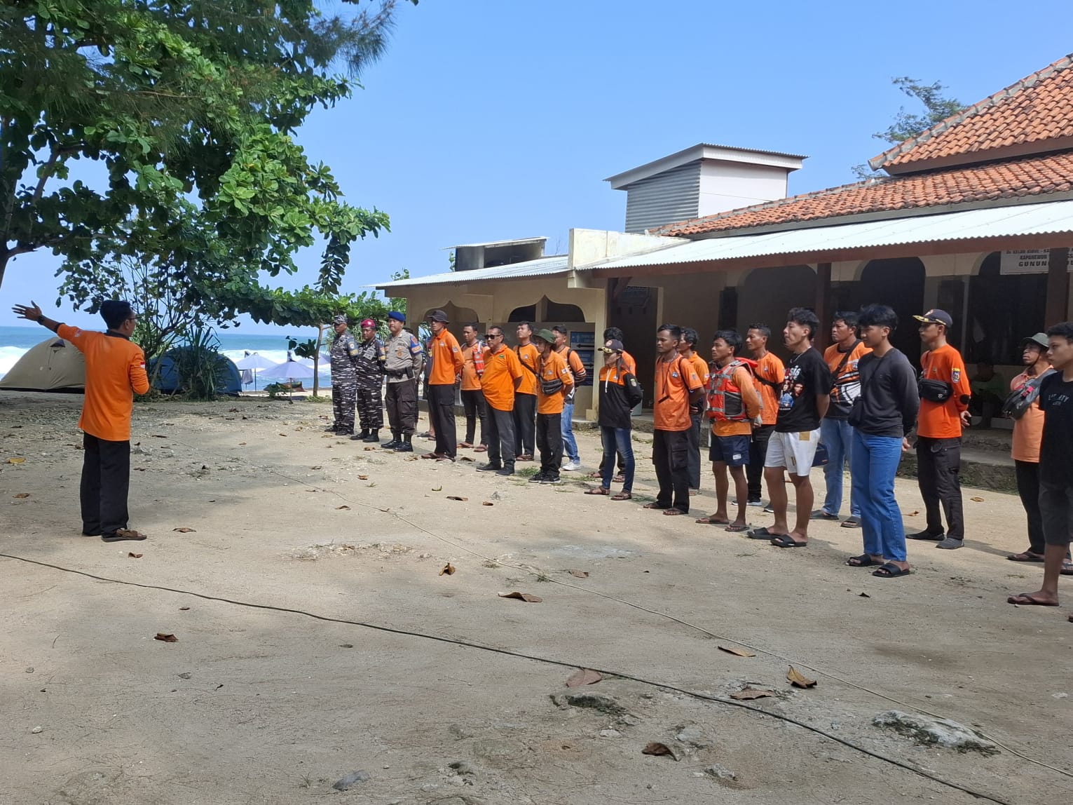 Hari Kedua Pencarian Korban Terseret Arus di Pantai Watu Kodok, Petugas Kesulitas Tembus ...