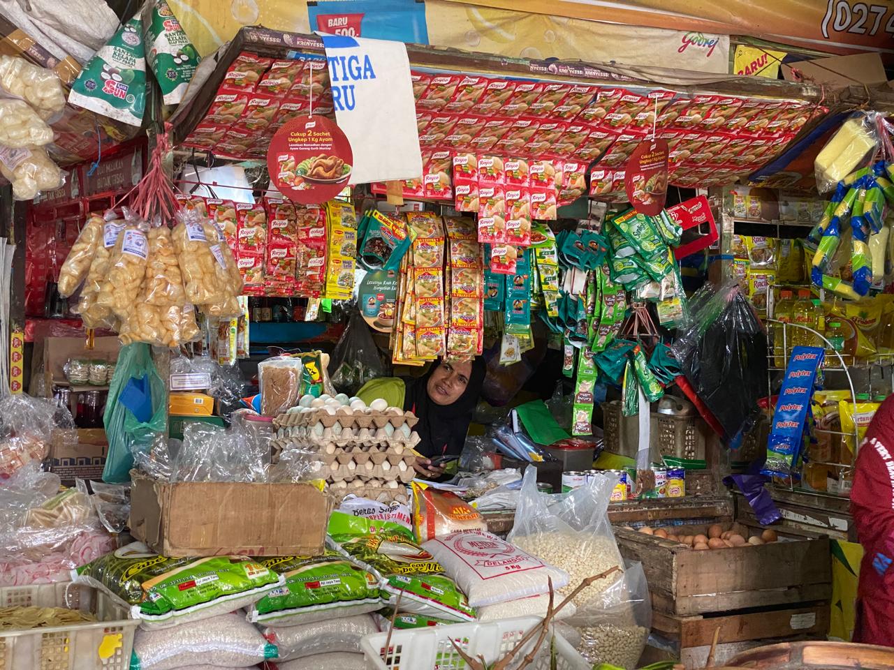 Aksi Pencurian di Pasar Argosari Terekam CCTV, Pelaku Diduga Ibu-Ibu