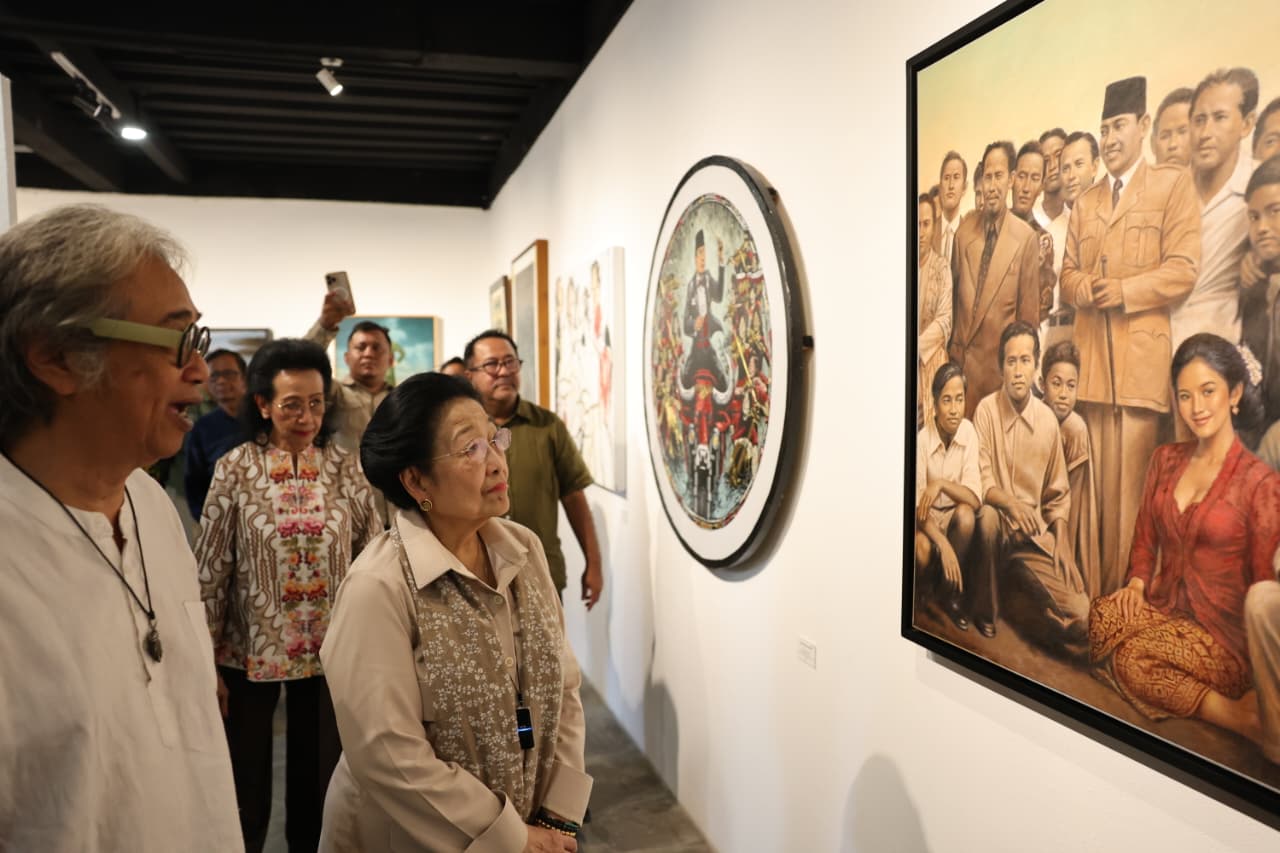 Megawati Resmikan Pameran “Mata Hati Soekarno” di Bantul, 47 Perupa Tafsirkan Pemikiran dan ...