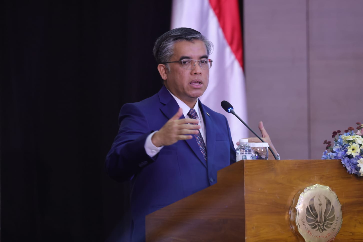 Menaker Yassierli Bawa Isu Pekerja Digital hingga Perlindungan Buruh ke Forum Dunia, Indonesia ...