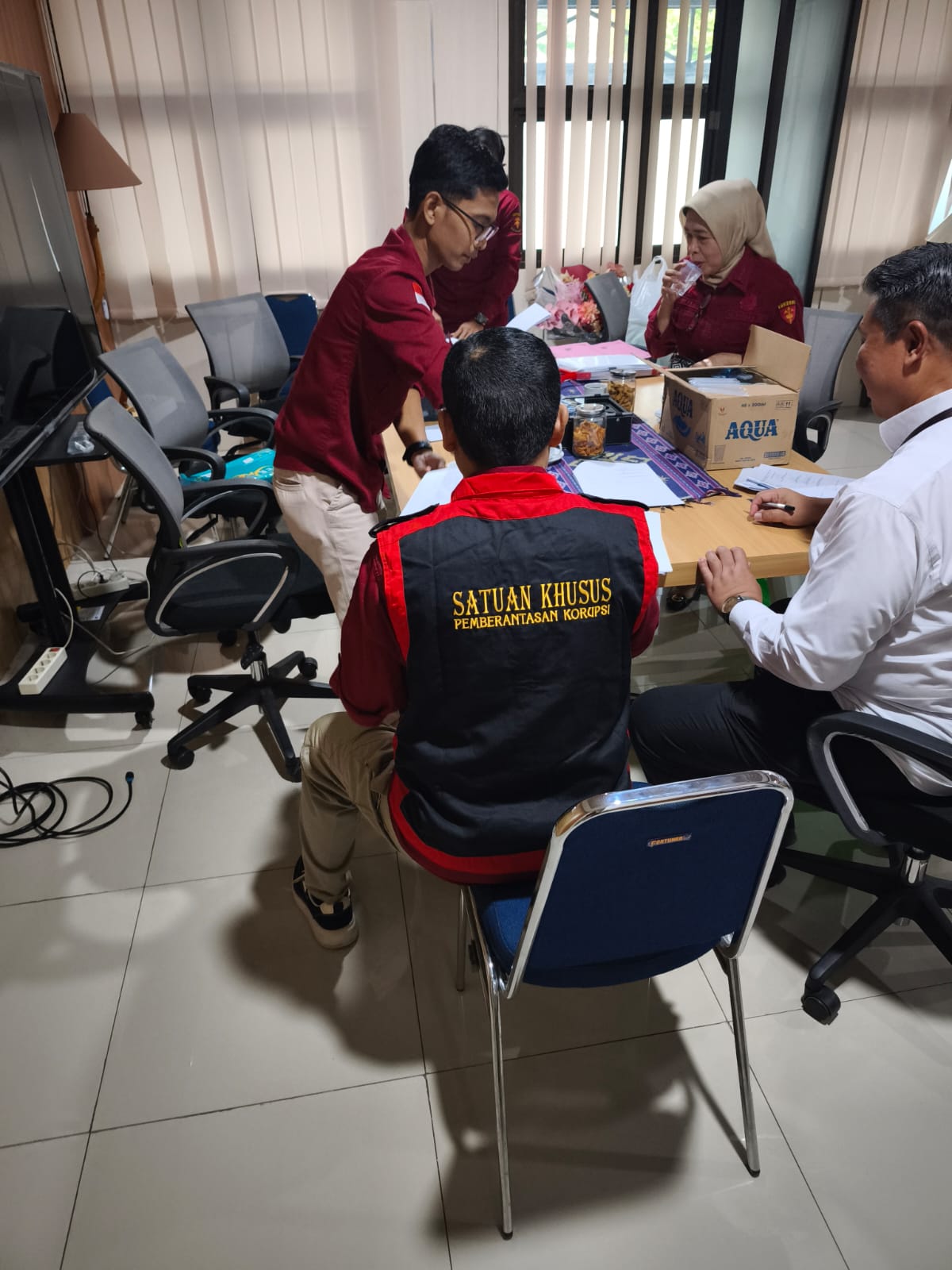Kejati DIY Geledah Dinas Koperasi dan UMKM, Usut Dugaan Korupsi Pengadaan Mesin Susu ...