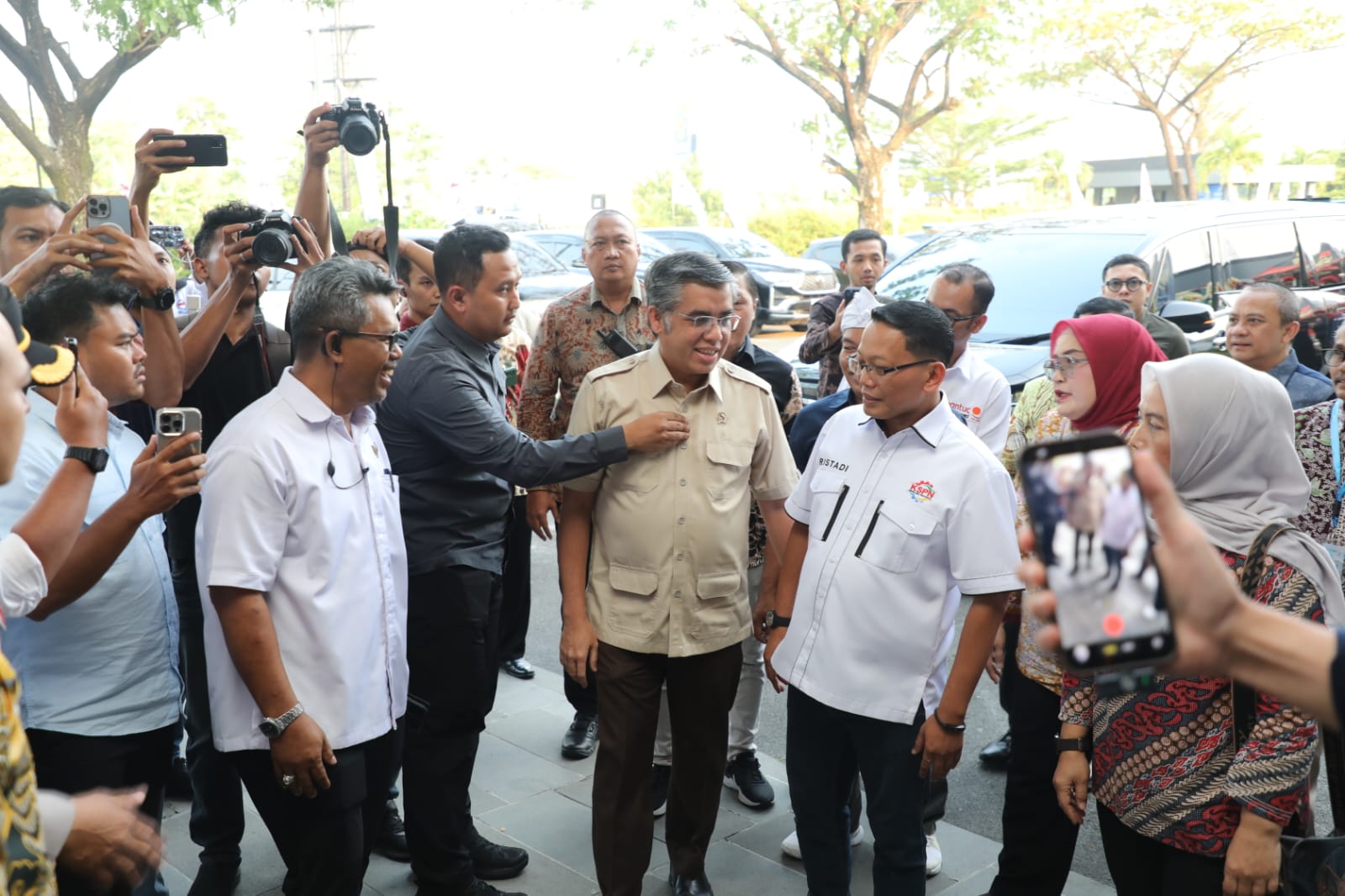Konvensi ILO Jadi Acuan Baru, Menaker Siapkan Perlindungan Lebih Kuat bagi Ojol dan ...