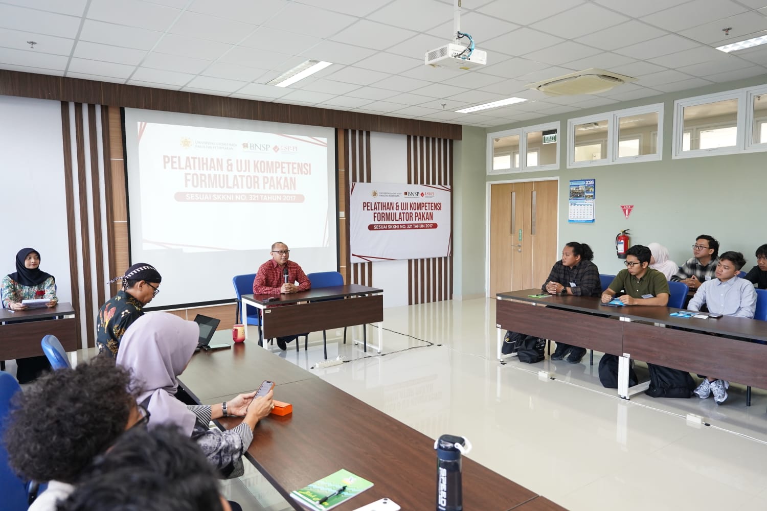 Fapet UGM Cetak Formulator Pakan Bersertifikat Nasional, Siapkan SDM Siap Kerja untuk Industri ...