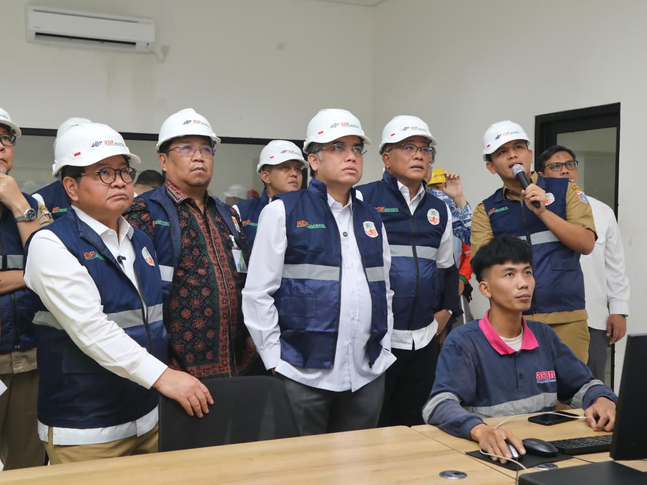 Iuran JKK-JKM Pekerja Informal Persampahan Dipangkas 50 Persen Jadi Rp8.400