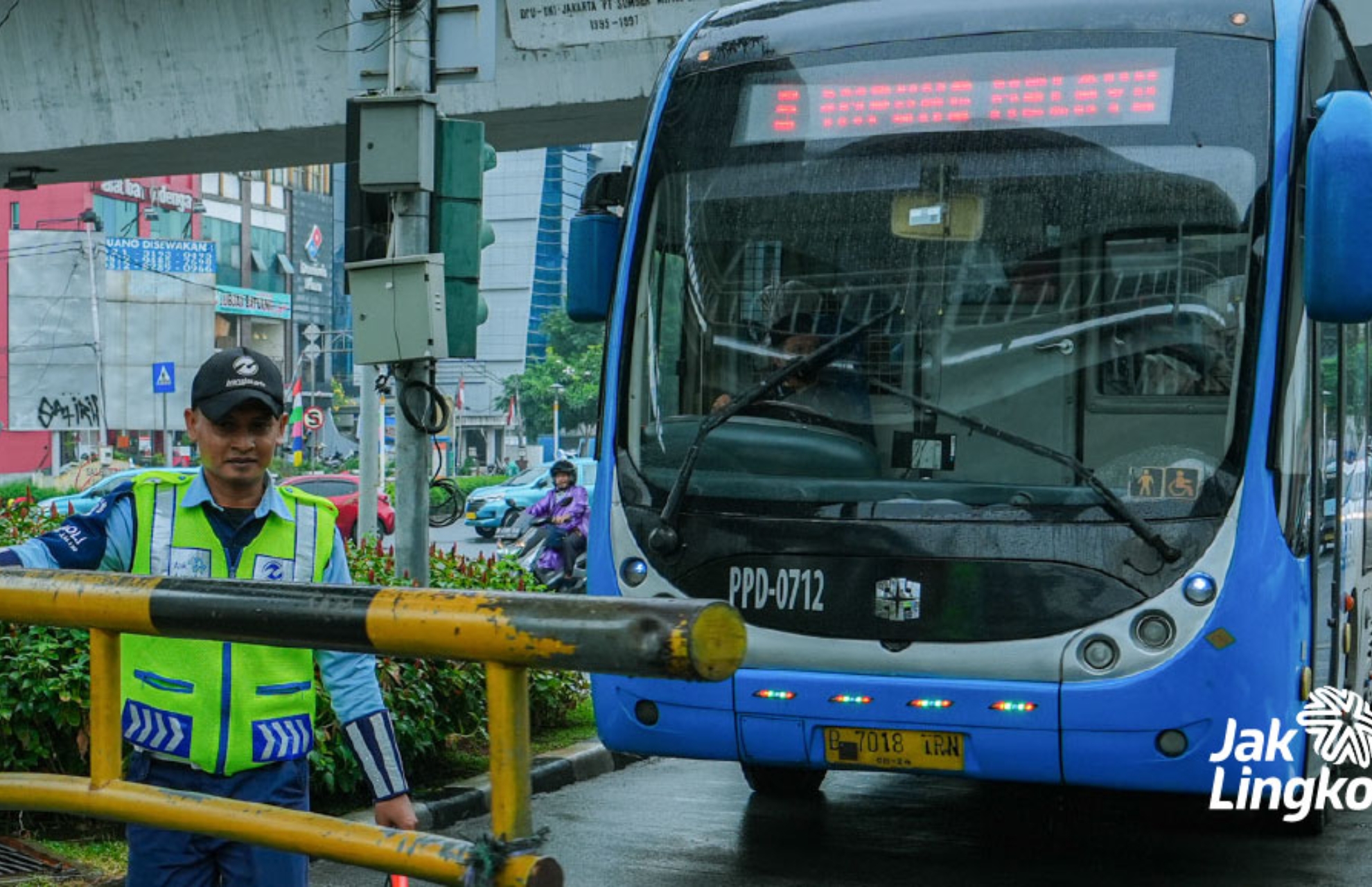 Penyesuaian rute Transjakarta terbaru