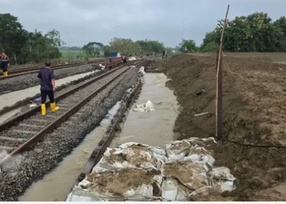 Banjir di Grobogan : 2 Perjalanan KA Batal dan Warga Dievakuasi