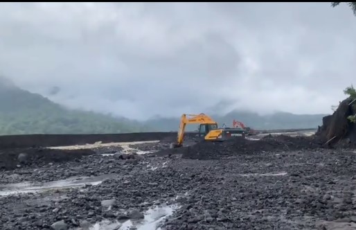 laporan terkini banjir lumajang