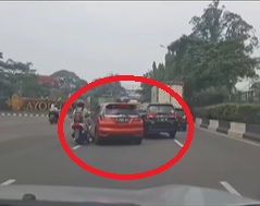 Viral Aksi Mobil Ugal-ugalan Sebabkan Kecelakaan di Cikokol Tangerang, Begini Kronologinya