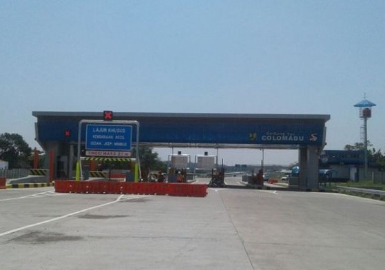 gerbang tol colomadu ditutup permanen