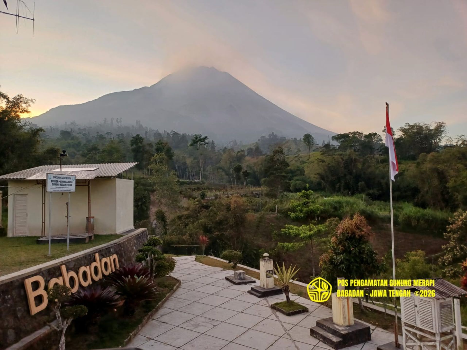 Merapi Hari ini Kembali Luncurkan Awan Panas Guguran Sejauh 2 Km, 32 Gempa ...
