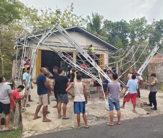 Bencana Angin Kencang di Gunungkidul Hari Ini Sebabkan Puluhan Rumah Rusak dan 2 Orang Terluka