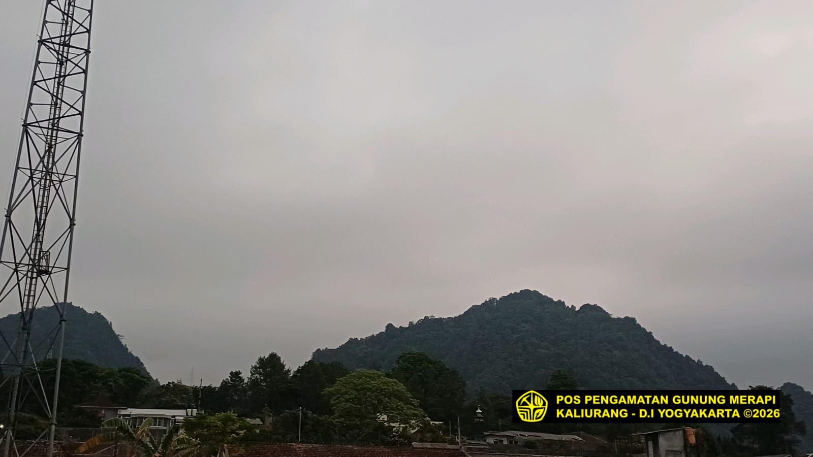 Gunung Merapi Masih Siaga, 24 Gempa Guguran Tercatat dalam Enam Jam