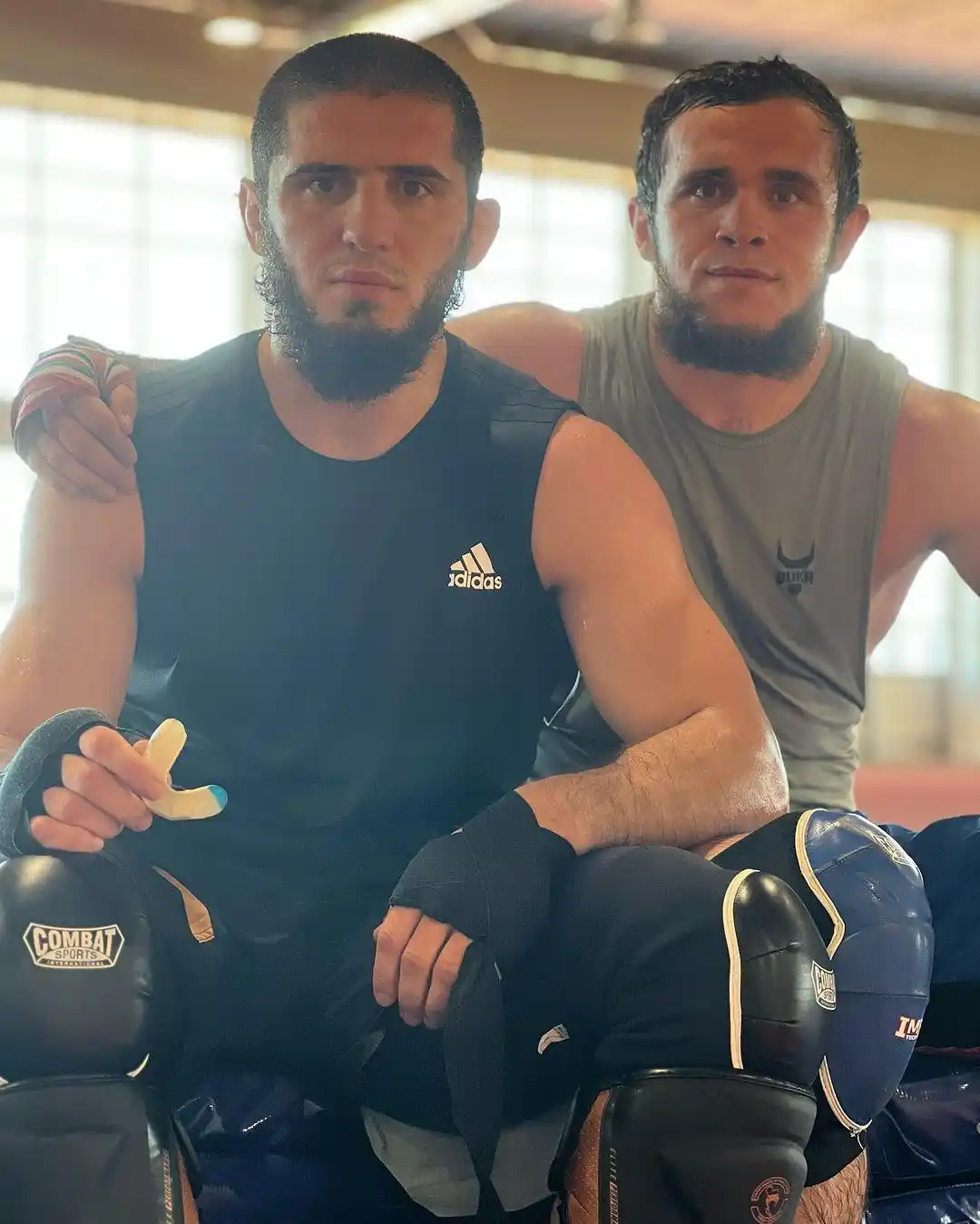 Islam Makhachev dan Magomed Zaynukov