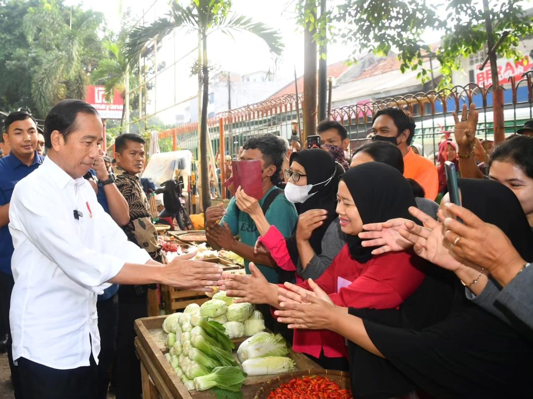 Jokowi ke Pasar Palmerah