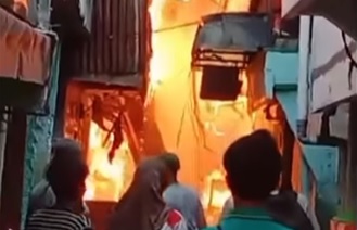 Kebakaran Rumah di Tambora Jakarta Barat Hari ini, 27 Unit Damkar Dikerahkan