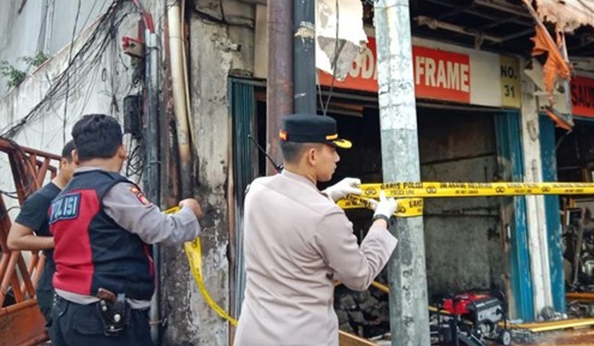 Kebakaran di Mampang Jaksel Tewaskan 7 Orang, Pemilik Toko Pigura Dipanggil Polisi