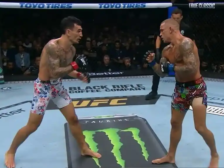 Laga Terakhir di UFC, Dustin Poirier Gagal Kalahkan Juara BMF Max Holloway