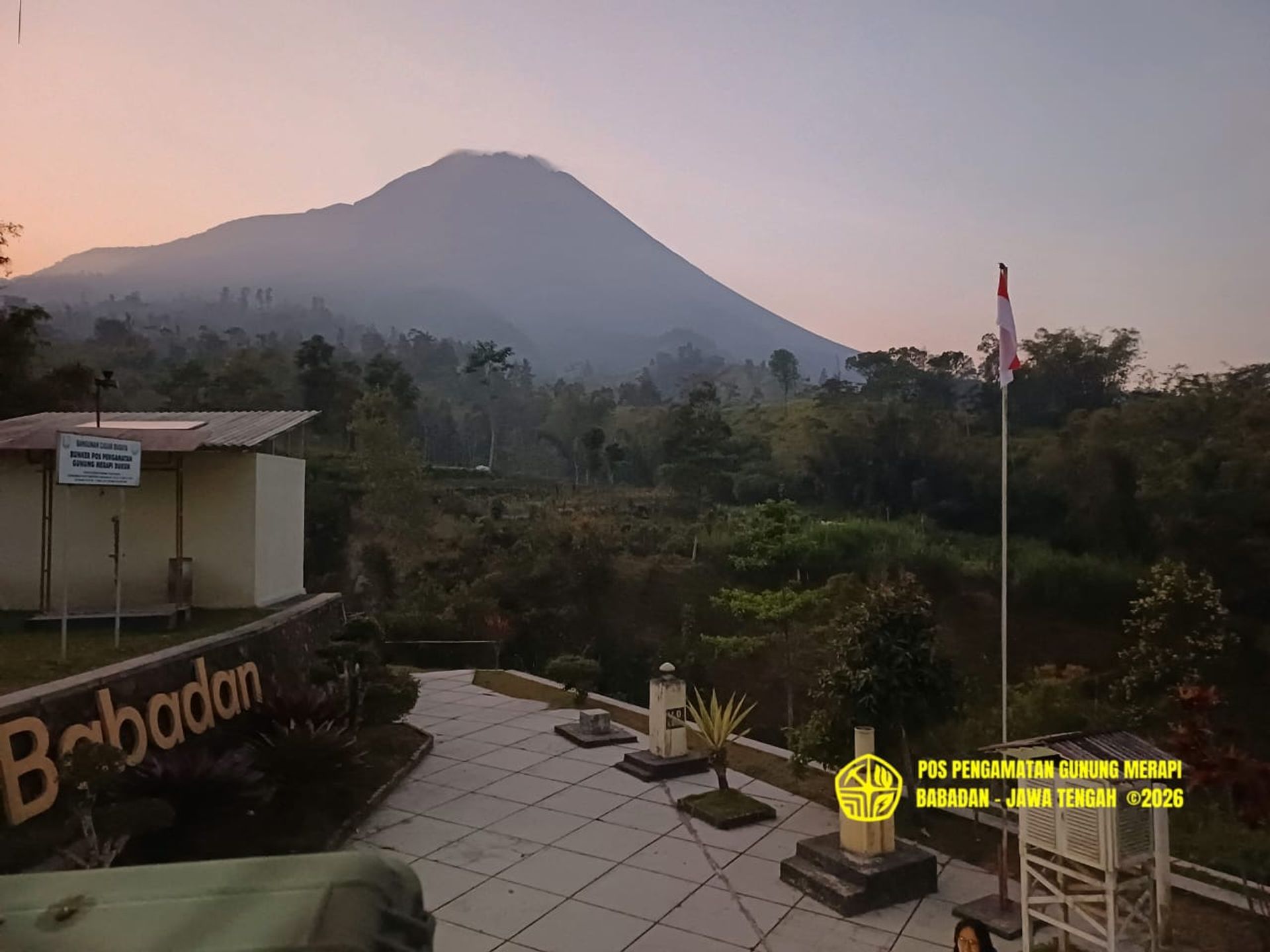 Gunung Merapi Hari ini Luncurkan 6 Guguran Lava Sejauh 2 Kilometer, BPPTKG: Status ...