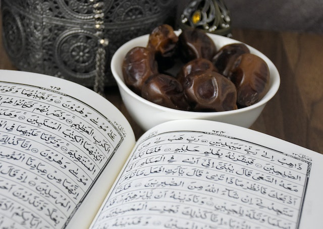 Niat Puasa Ramadhan Sebulan Penuh Lengkap dengan Tata Cara dan Artinya
