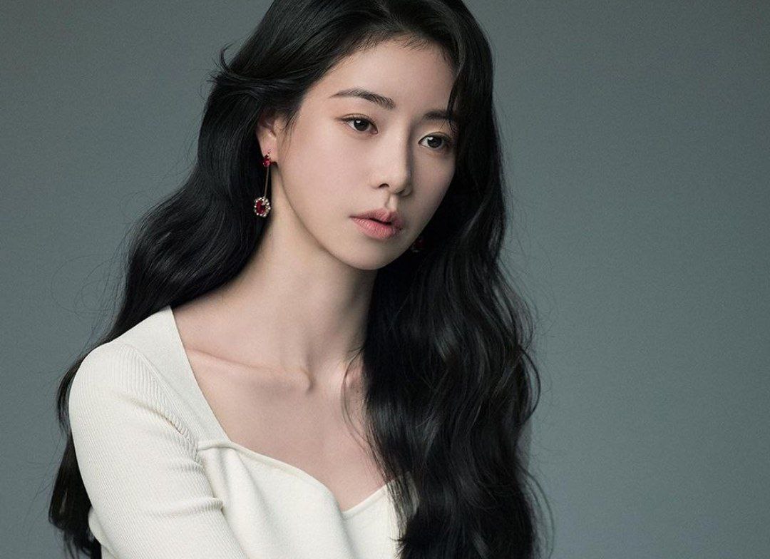 Profil Aktris Lim Ji Yeon, Sang Kekasih Baru Lee Do Hyun