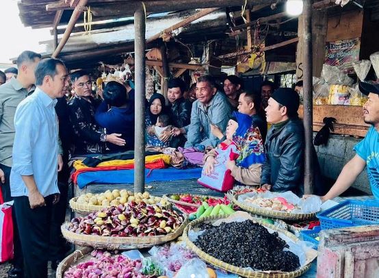 Rakernas Relawan Arus Bawah di Bogor, Jokowi: Koalisi Belum Jelas