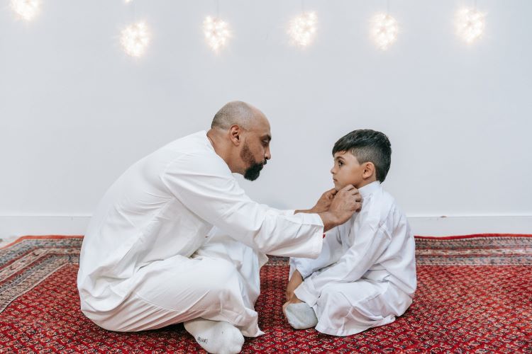 6 Tips Mengajarkan Anak Puasa Ramadhan Sejak Dini