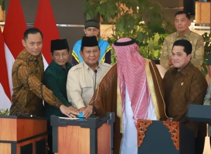 Presiden Prabowo Resmikan Terminal Khusus Haji dan Umrah di Bandara Soetta